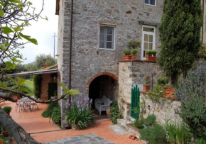 Borgo Bucatra Buonvento Chiatri